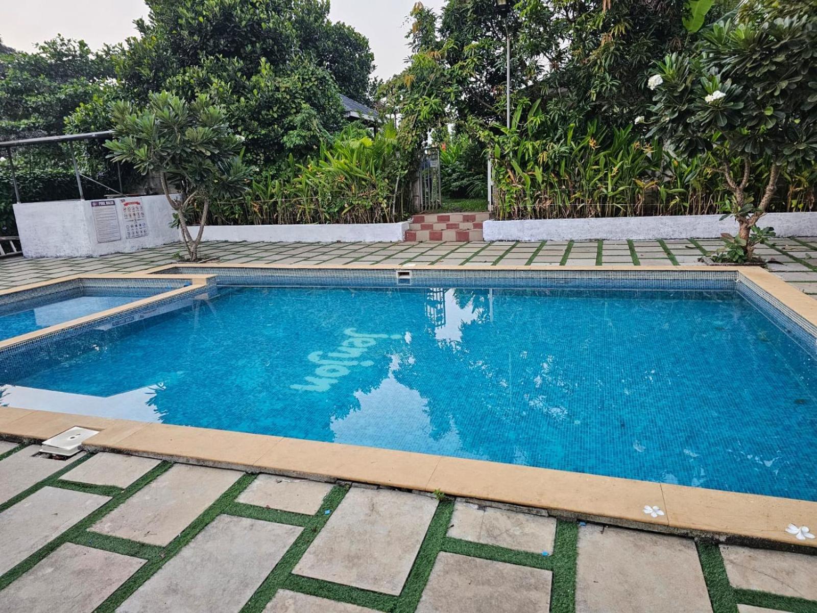 Jenjon Best Retreat Chalets At Sparsh Karjat Resort With Optional Swimming Pool Luaran gambar